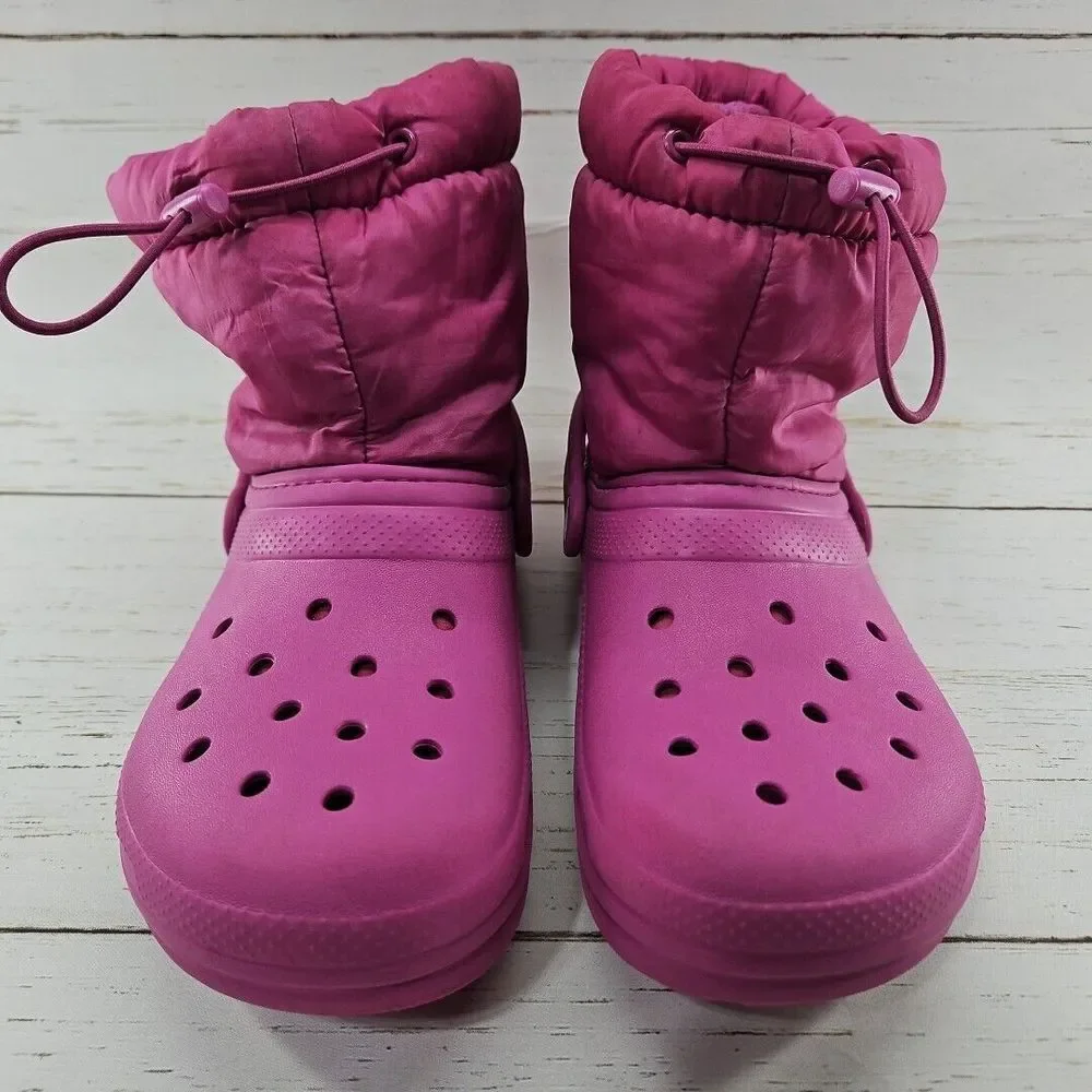 Crocs Neo Puff Boots Pink Youth Size J5 Classic Faux Fur‎ Fleece Lined 207940